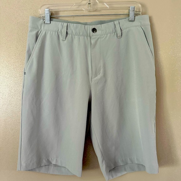 NEW! ADIDAS Men’s Golf Shorts Size 34 - Picture 2 of 5